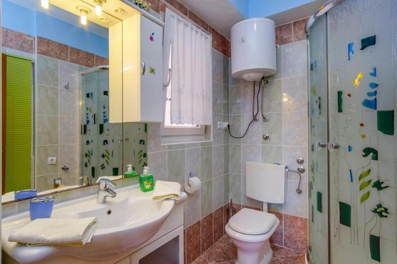 Aquamare มาลีโลชินจ์ ภายนอก รูปภาพ